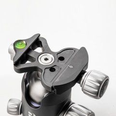 Benro VX20 Two Series Arca-Type Magnesium Ball Head
