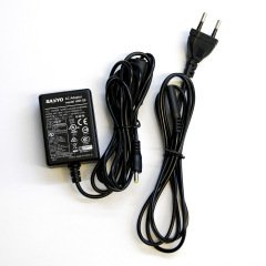 Sanyo VAR-G8 Fotoğraf Makinesi Şarj Aleti Adaptör