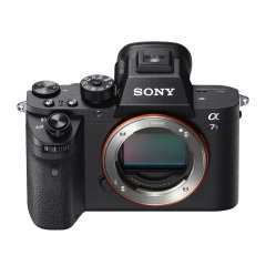 Sony A7S II Aynasız Fotoğraf Makinesi (Body)