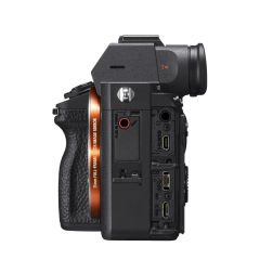 Sony A7 III Aynasız Fotoğraf Makinesi (Body) - Teşhir Ürünü - Distribütör Garantili