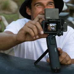 GoPro Volta APHGM-001-EU (Çok Yönlü Sap, Şarj Cihazı, Tripod ve Uzaktan Kumanda)