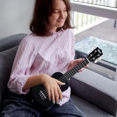 Midex UKX-901 BK Soprano Ukulele (Siyah)