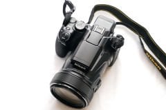 Nikon CoolPix P1000 Dijital Fotoğraf Makinesi - Temiz Sorunsuz (İkinci El Ürün)