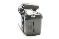 Nikon D7000 Body Fotoğraf Makinesi – Tertemiz Sorunsuz (İkinci El Ürün)