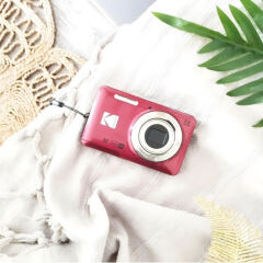 Kodak Pixpro FZ55 Dijital Fotoğraf Makinesi - Kırmızı